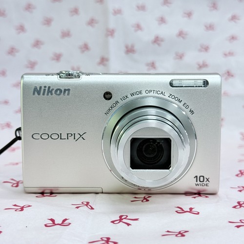 New nikon coolpix s6200 - 95%new,